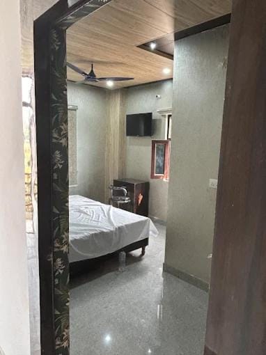 PLAY A K A Residency couple friendly Hotel in Haryana