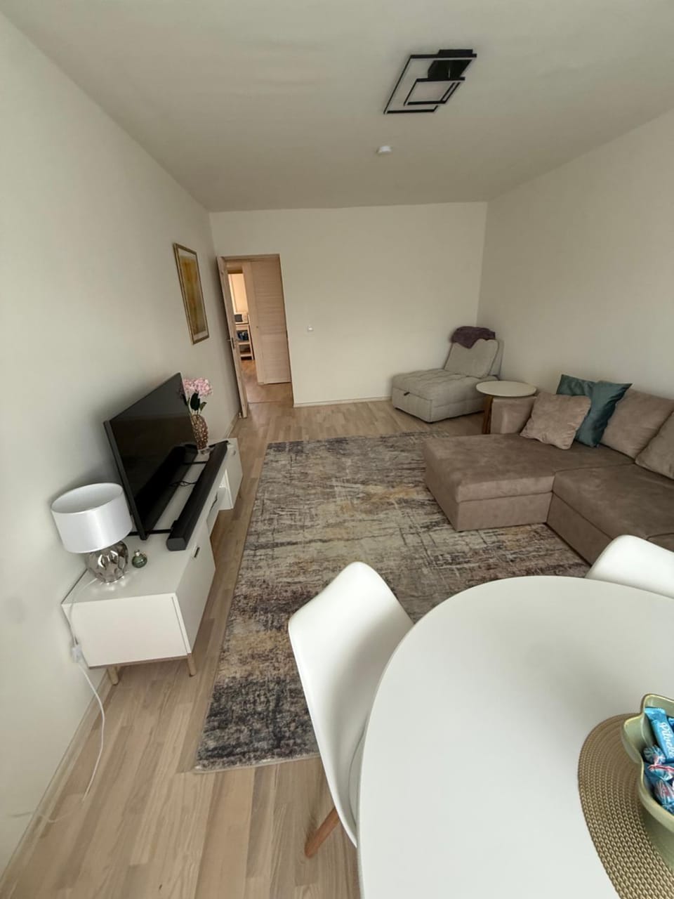 TV and multimedia, Living room