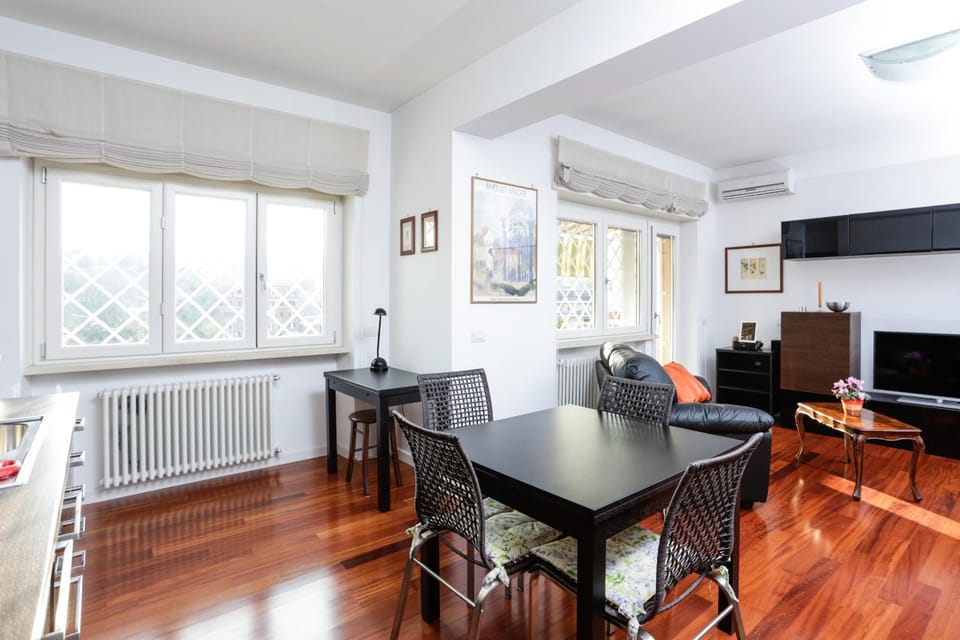 Other, Dining area