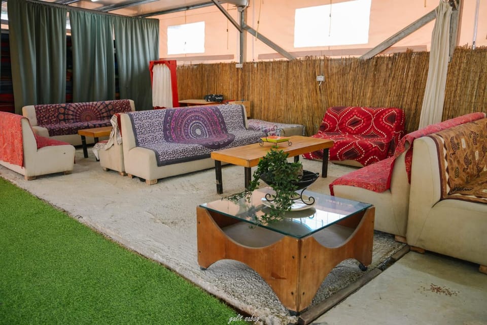 Seating area