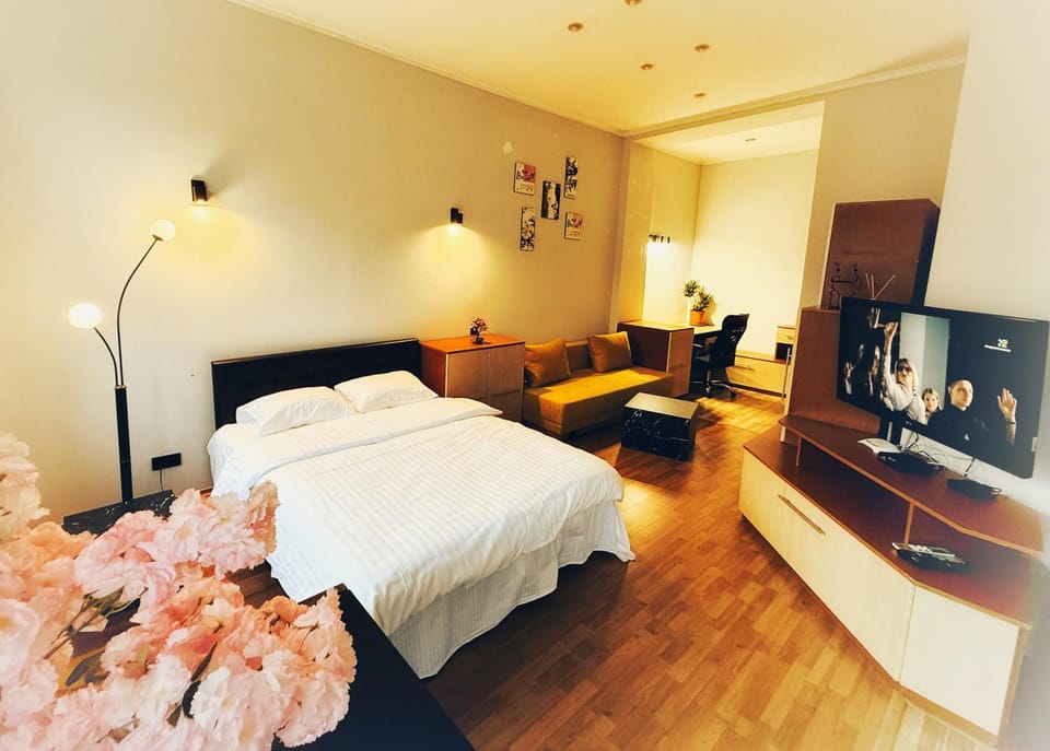 TV and multimedia, Photo of the whole room