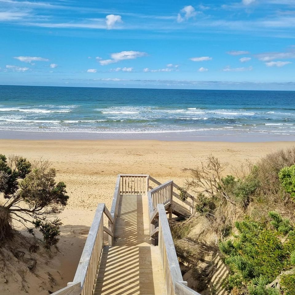 Salt and Sand Retreat Torquay House in Torquay