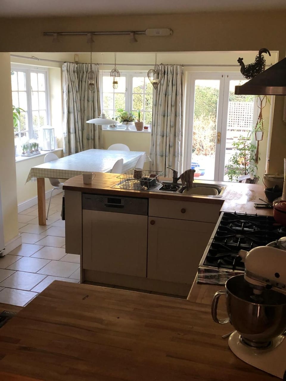 Lovely Bungalow in beautiful neighbourhood House in High Wycombe