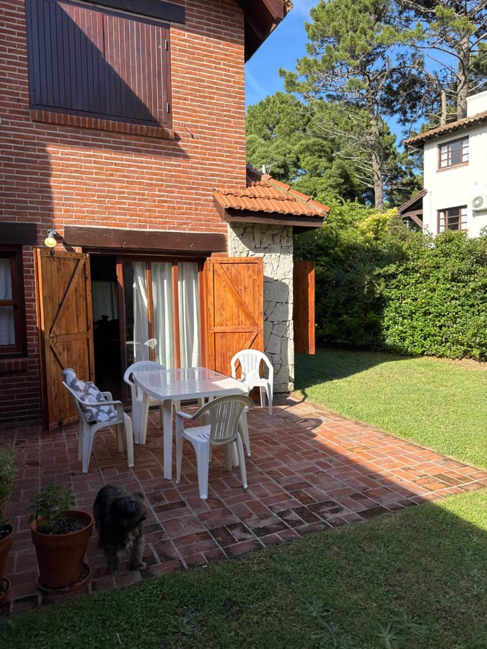 Duplex en barrio B5 de Pinamar ideal para familias Apartment in Pinamar