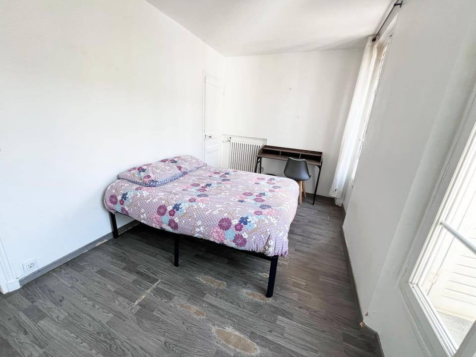 Charmante Maison partagée à 5 min d'Orly et 15 min de Paris Vacation rental in Île-de-France