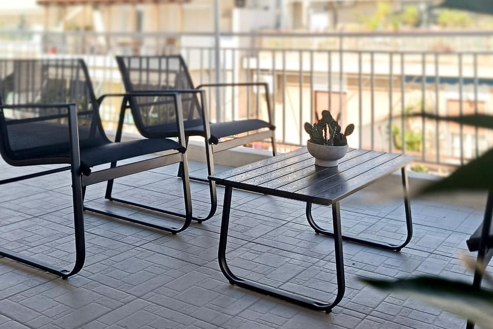 View (from property/room), Balcony/Terrace
