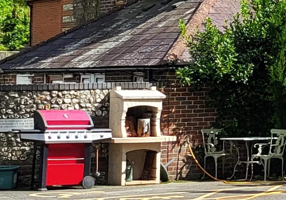 Property building, BBQ facilities, Dining area