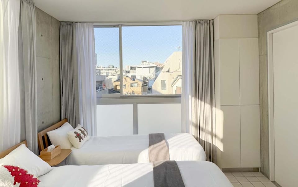 Bed, View (from property/room), Photo of the whole room, Bedroom