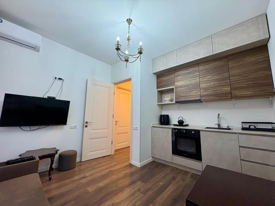 TV and multimedia, Kitchen or kitchenette, Dining area
