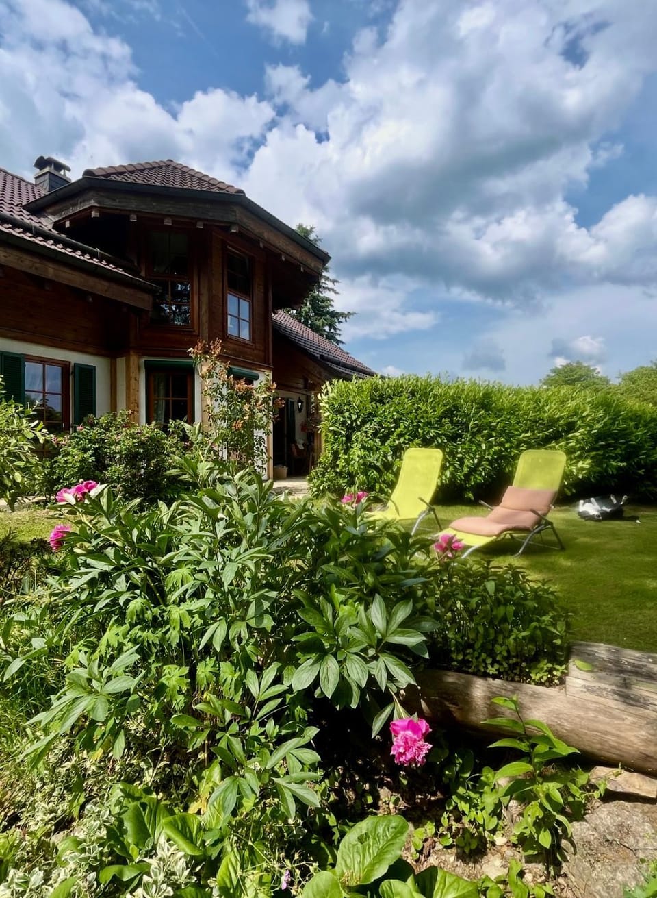 Property building, Garden, Garden view