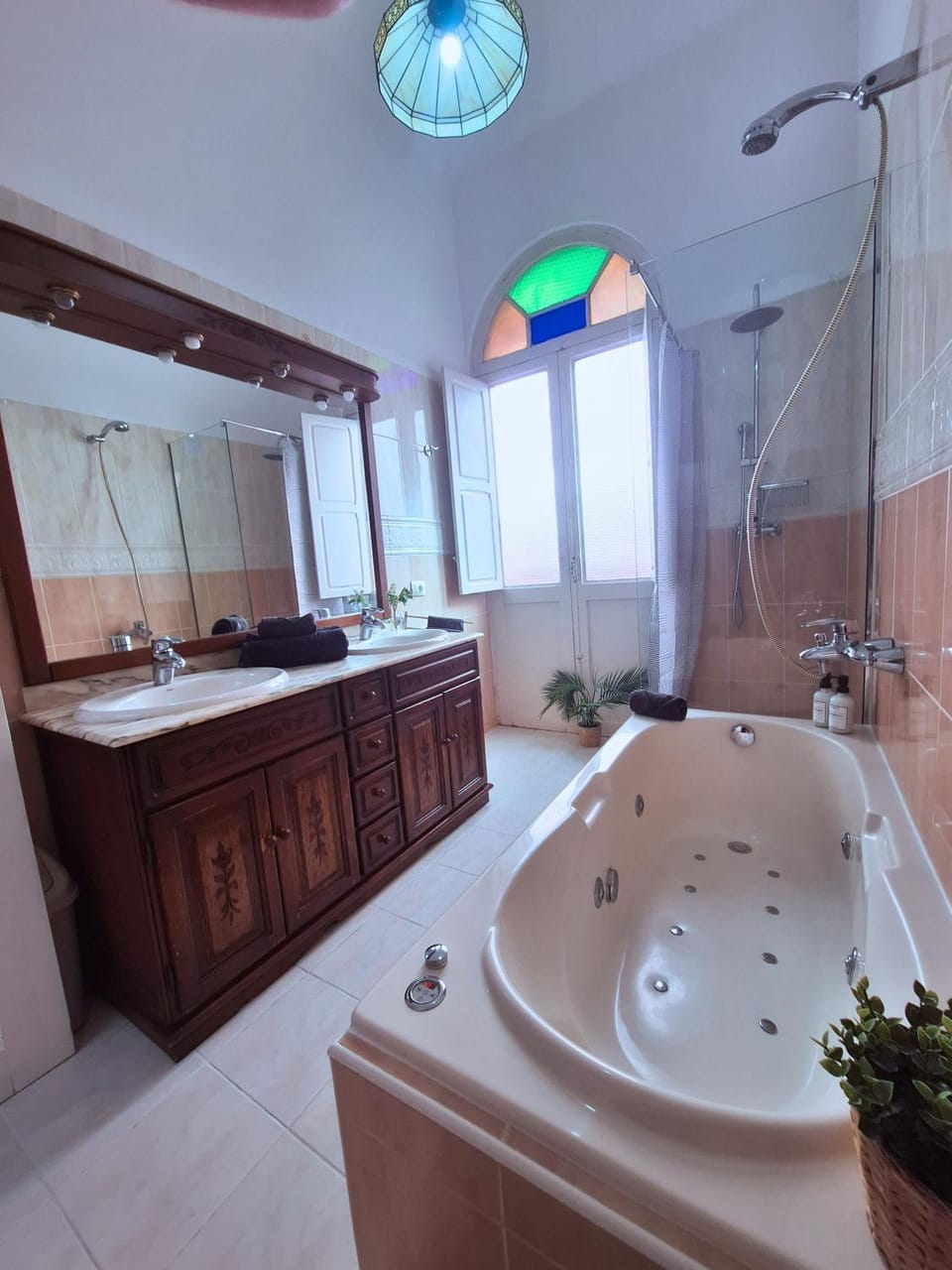 Hot Tub, Bathroom, Bath