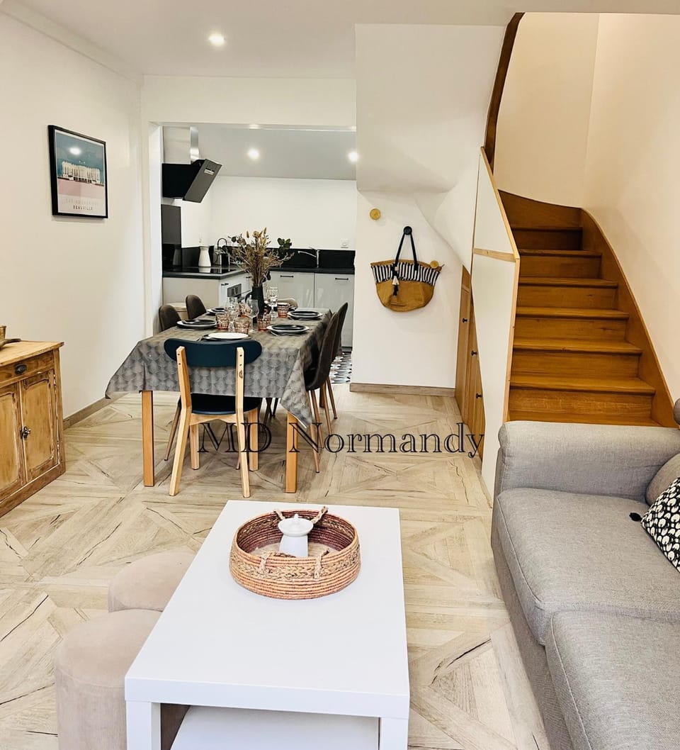 La Deauvilloise - Centre Deauville - Parking - 6 personnes Villa in Deauville