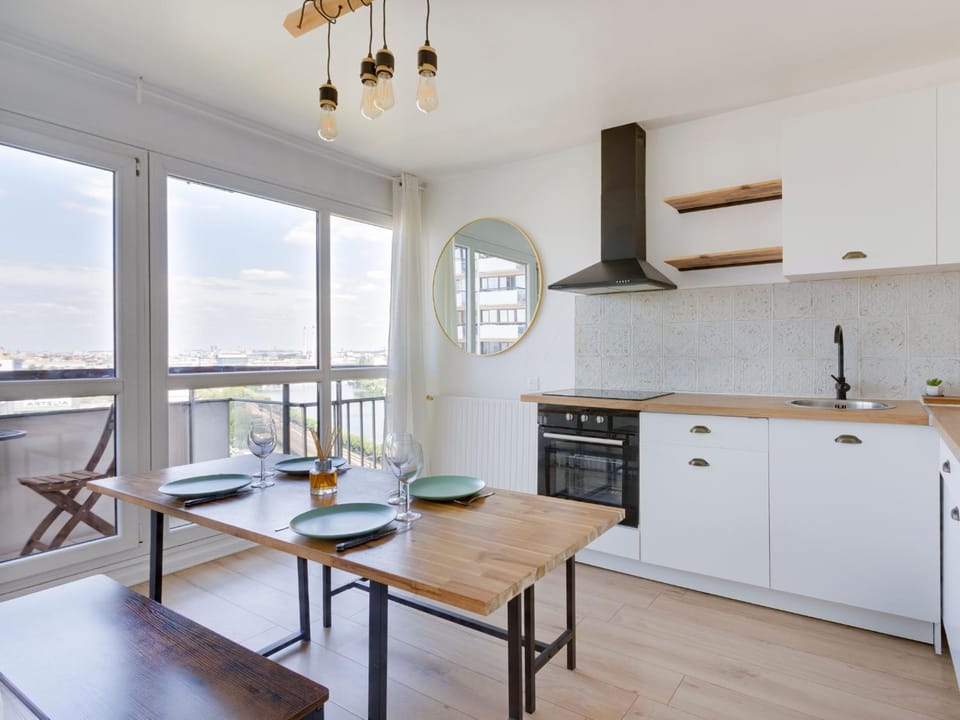 Vue sur la Seine Panorama Parisien Apartment in Île-de-France