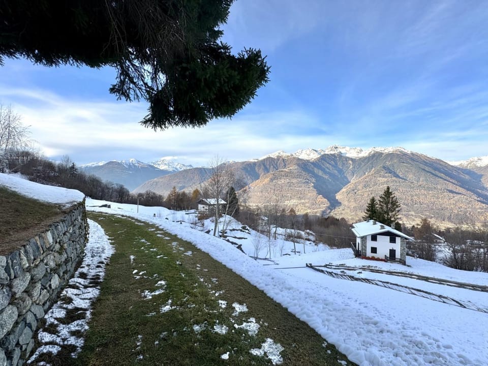 Chalet il pino Nature lodge in Province of Brescia