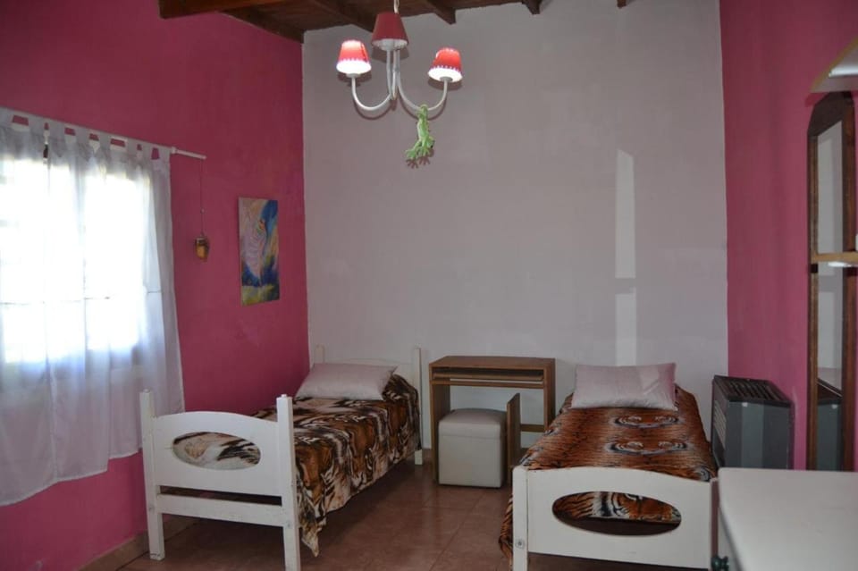 Casa por el parque House in Necochea