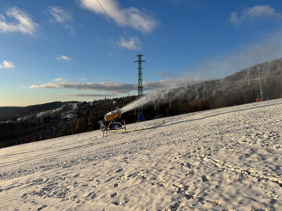 Off site, Winter, Skiing, Mountain view