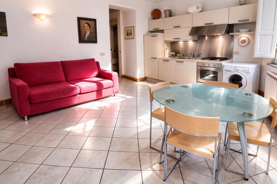 Dining area, dishwasher, stove, washing machine