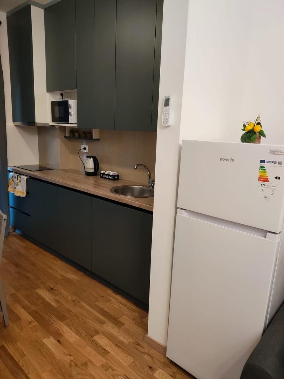 Apartments Sunny Apartment in Budva Municipality