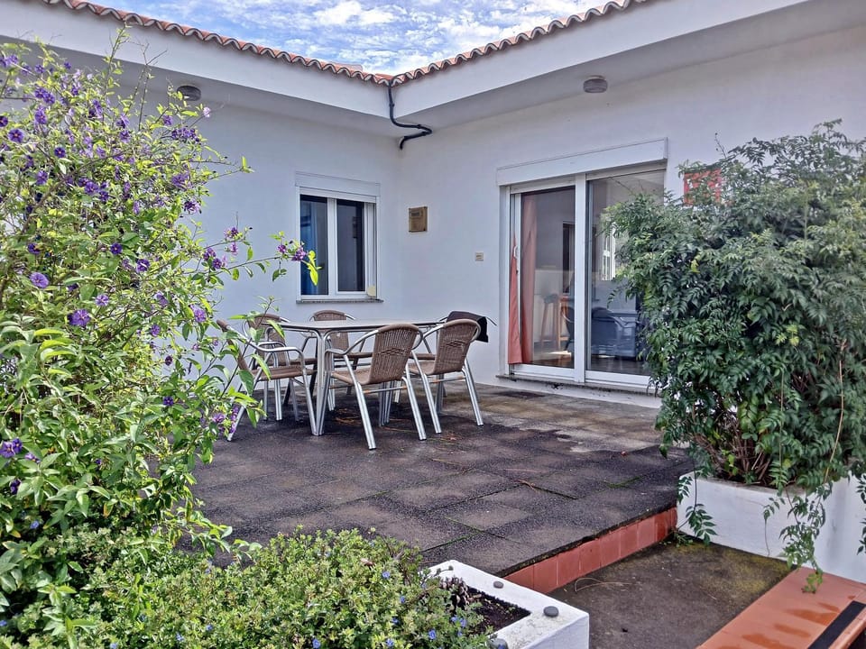 Patio, Balcony/Terrace