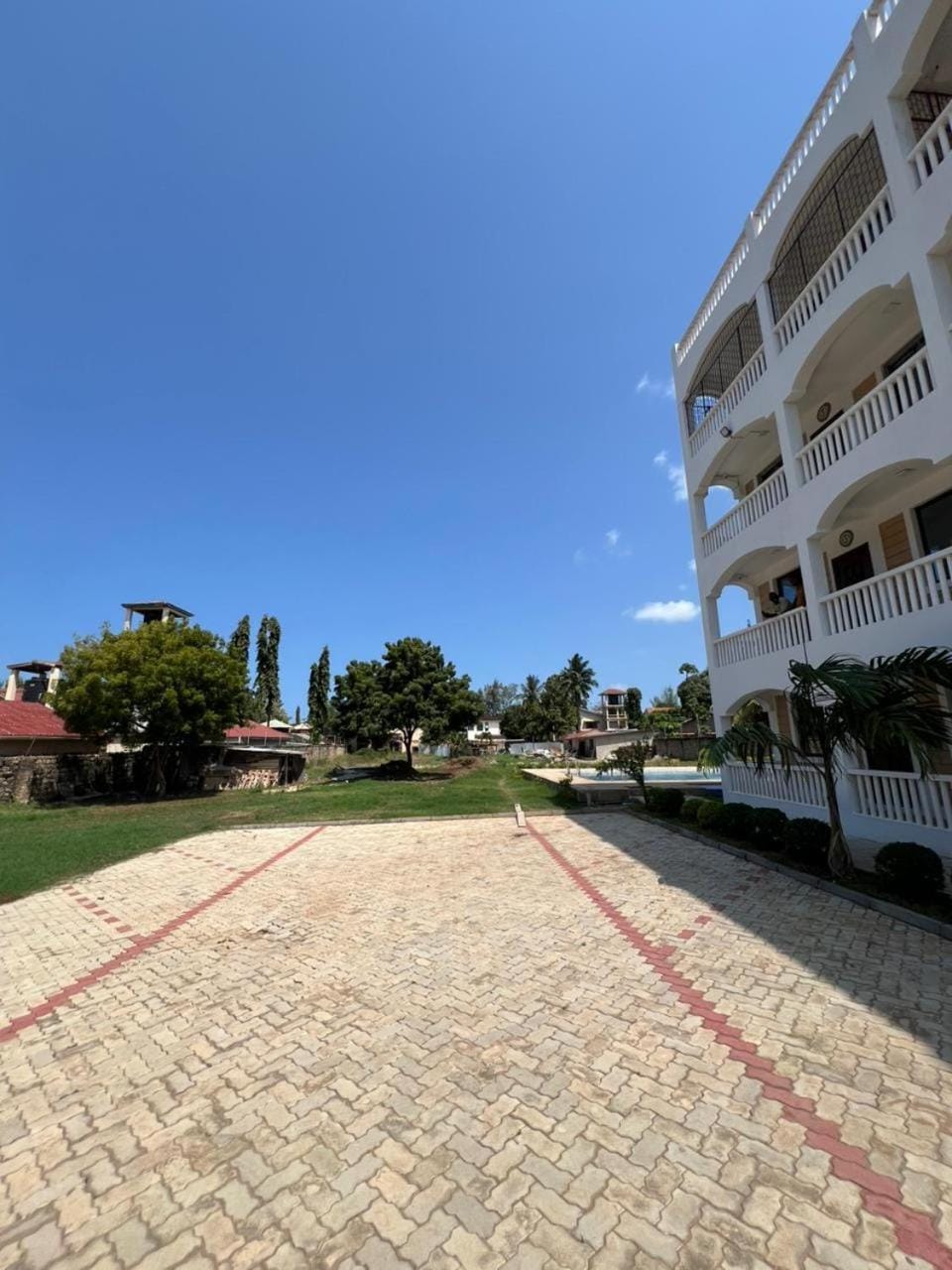 Garden, Inner courtyard view