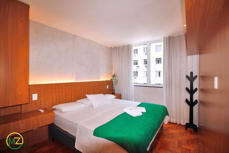 Modern, renovated studio apartment near the beach Apartment in Rio de Janeiro