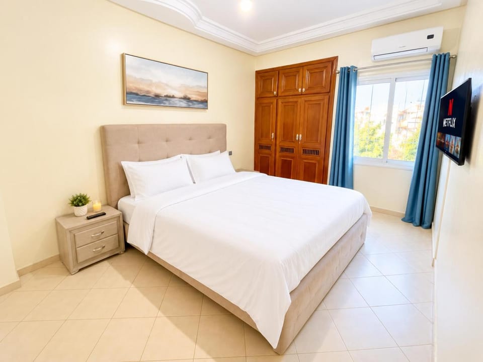 NEW Downtown 2BR Apartment 3 Beds AC, Wi-fi, Terrace With View Apartment in Fes