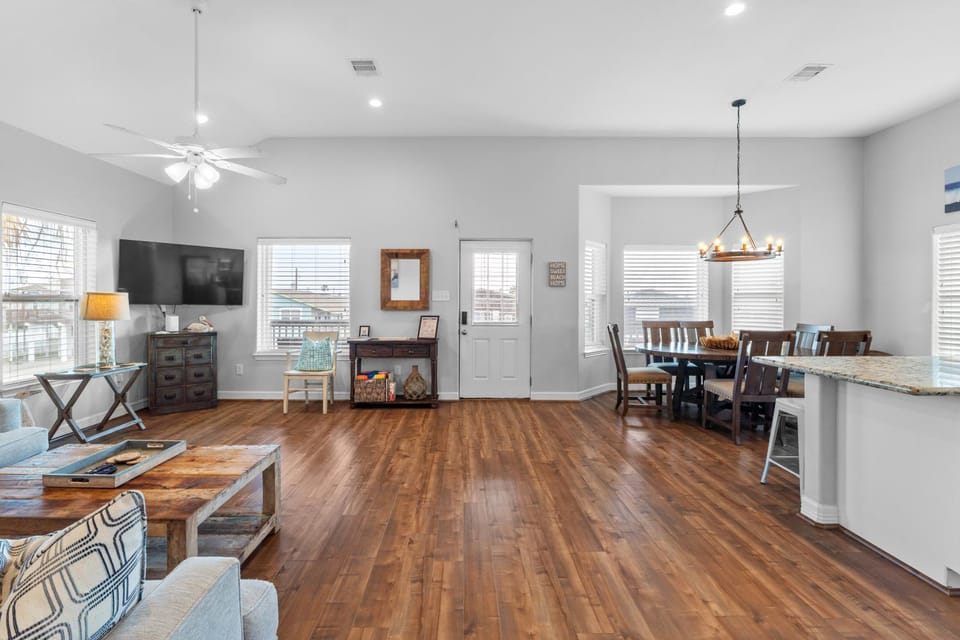 At Last!!! House in Galveston Island