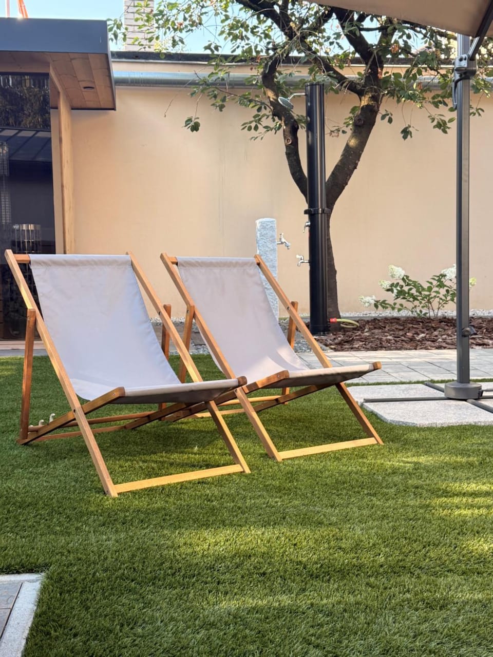 Spring, Day, Garden, Garden view, sunbed