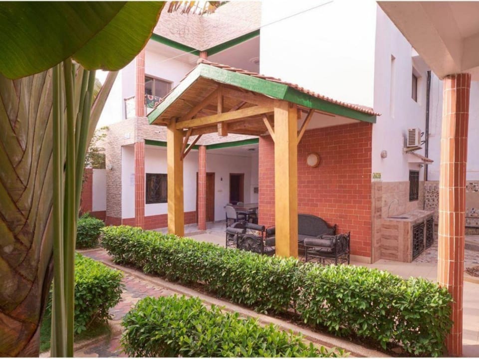 Tekrour-la case des hotes-Votre Maison de vacances - Calme et reposante Apartment in Mbour