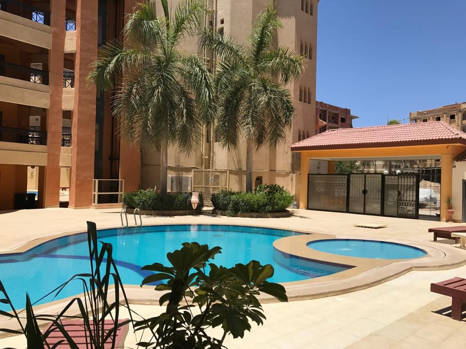 Property building, Pool view