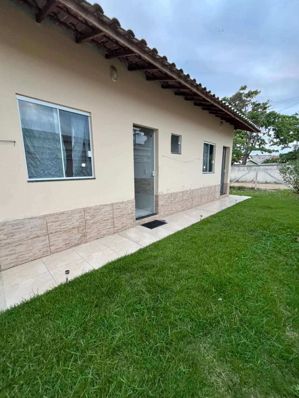 Pousada Meião do Peró 2 - suítes próximo à praia das Dunas do Peró Apartment in Cabo Frio