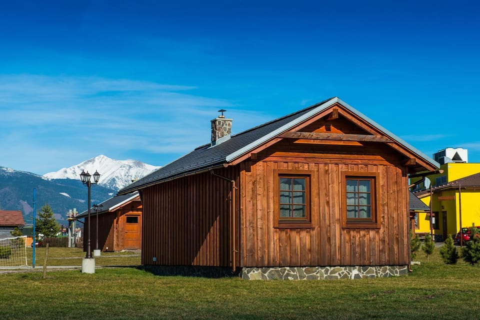 Property building, Day