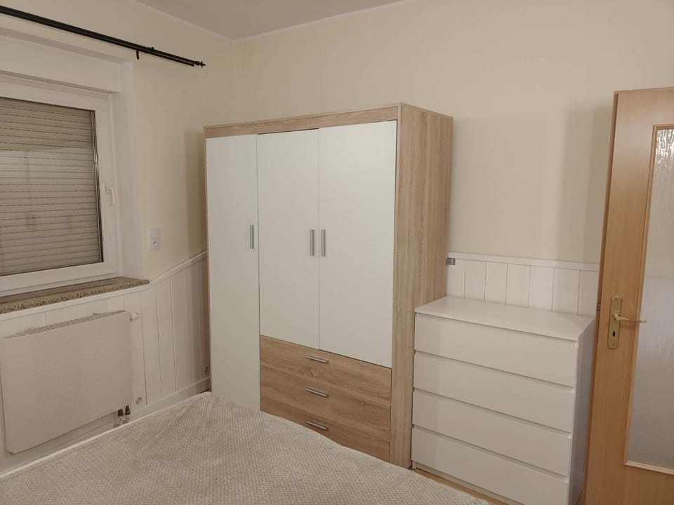 Apartament Juliusz Slowacki Apartment in Lower Silesian Voivodeship