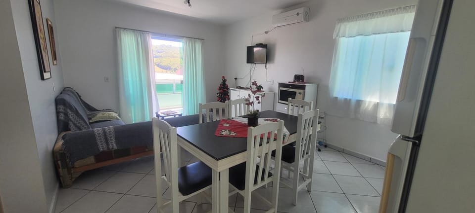 Edifício Vitória 1 Apt 203 Apartment in State of Santa Catarina