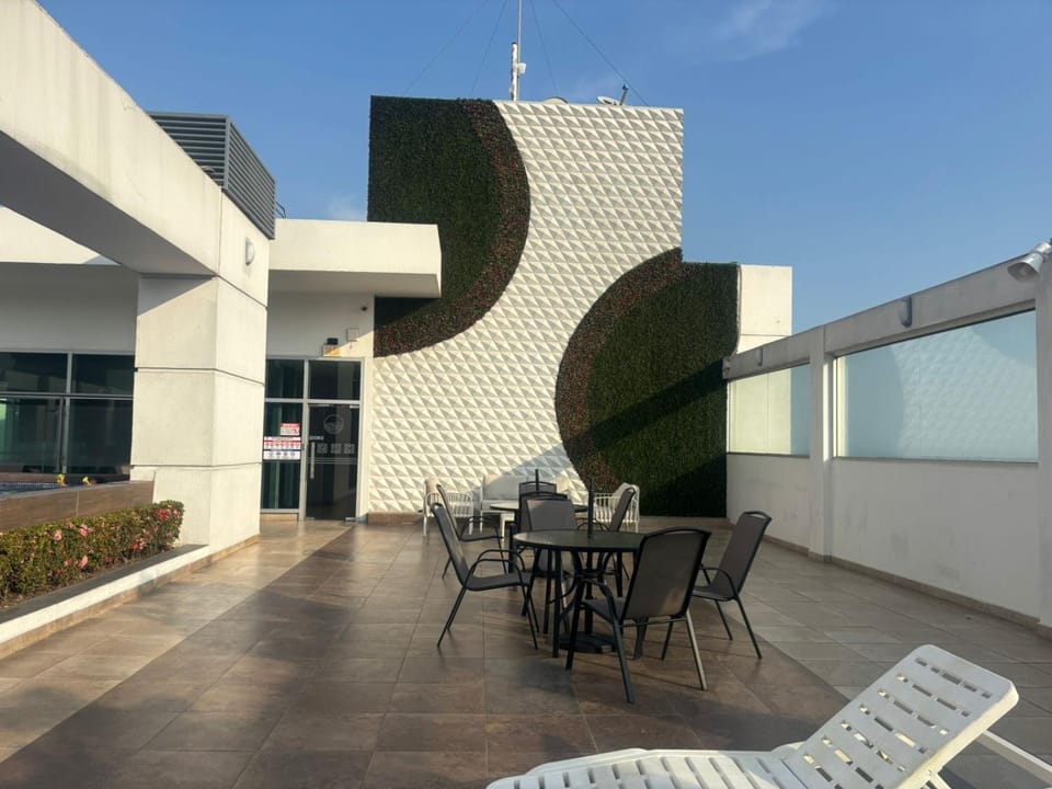 Riverfront 1, suite de lujo, vista al río Apartment in Guayaquil
