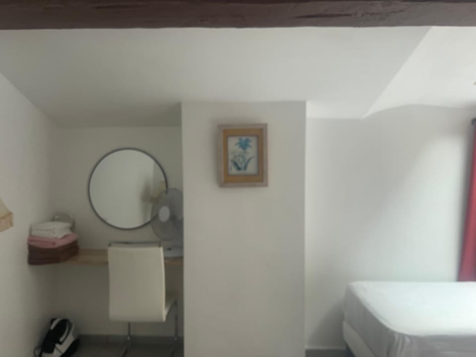 Cannes centre ville en face du port Apartment in Cannes