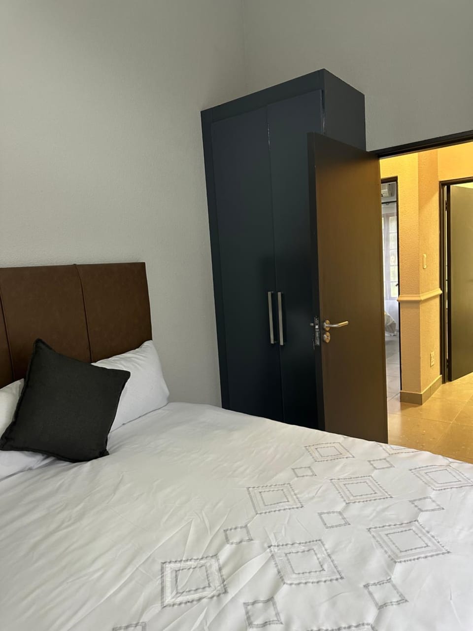 Bed, Bedroom, wardrobe