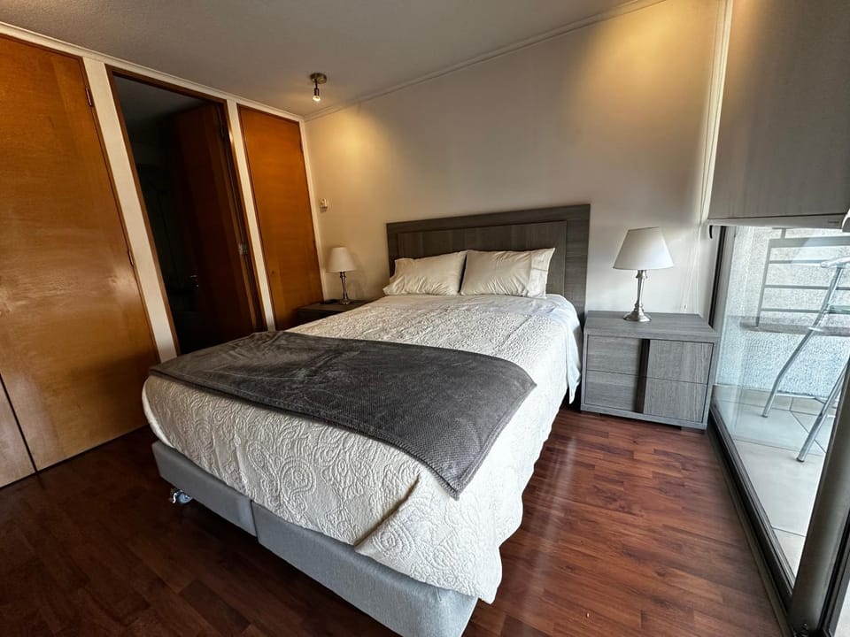 Bed, Photo of the whole room, Bedroom, wardrobe