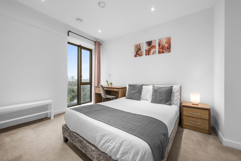 Bed, Bedroom