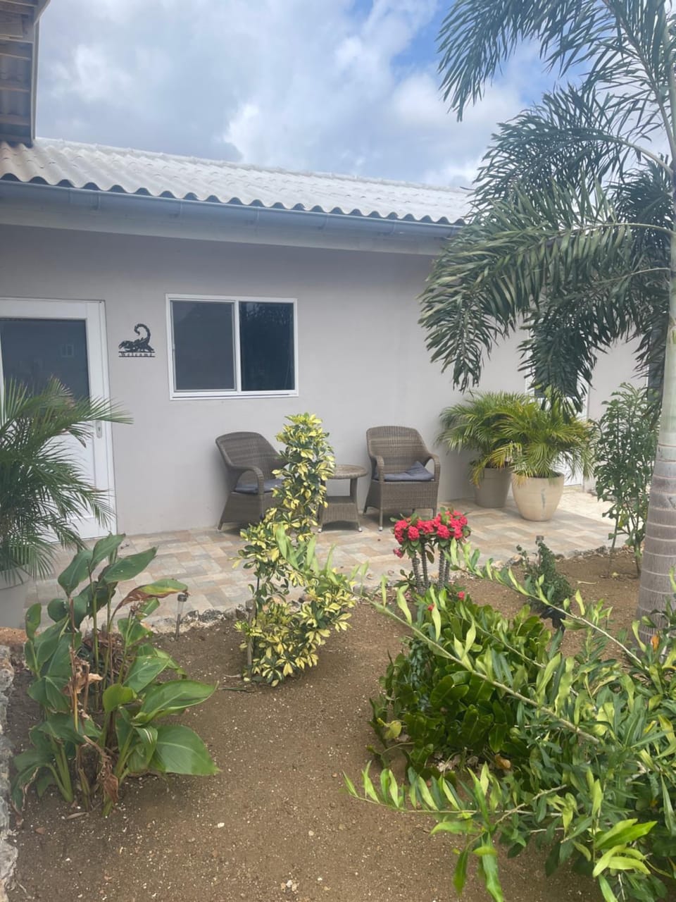 Property building, Garden, Balcony/Terrace, Pool view