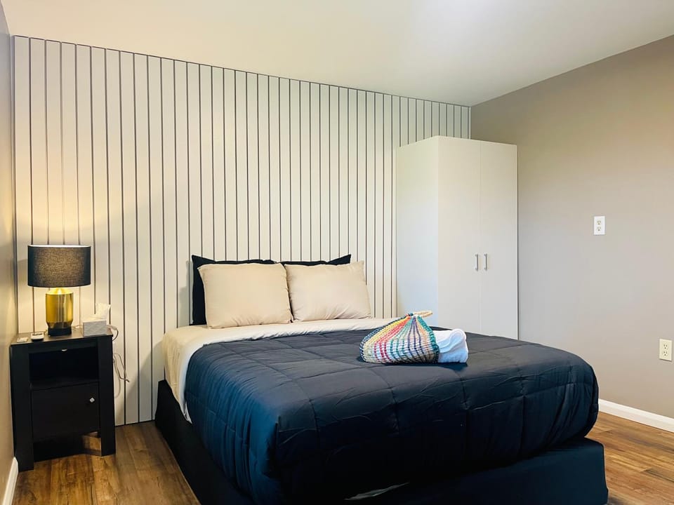 Bed, Bedroom