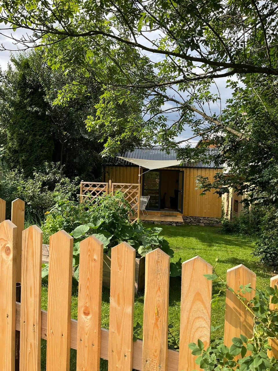Property building, Garden, Garden view