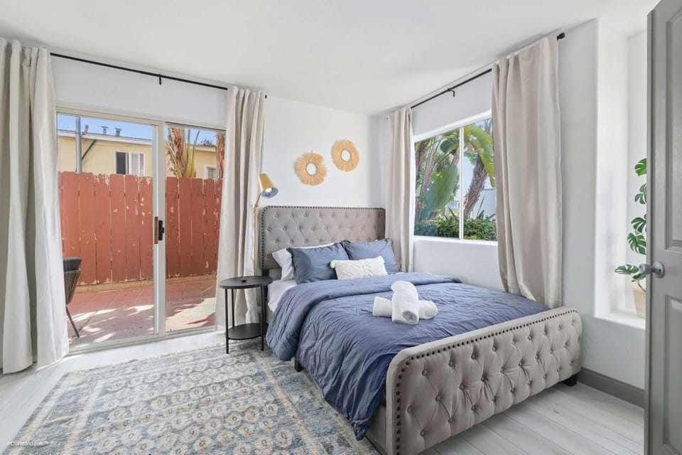 Coastal Villas Walk to the Beach 3 Homes Villa House in Pacific Beach