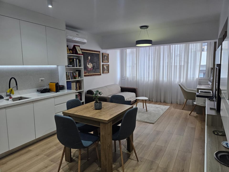 City Center Apartment - Cozy and Comfort Apartment in Tirana