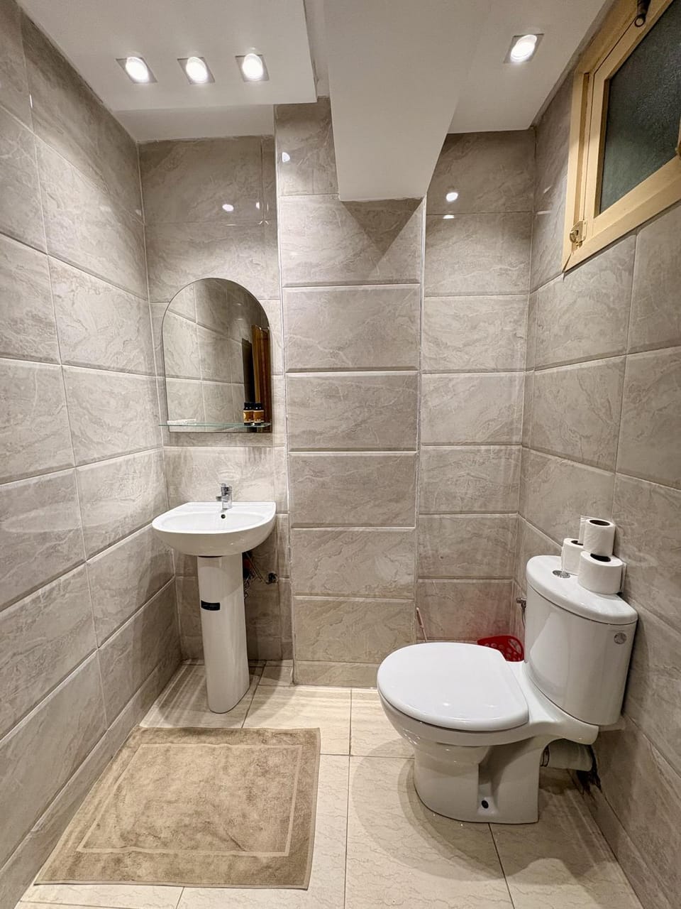 Toilet, Bathroom