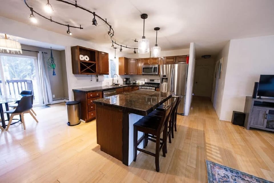 Quiet & Convenient House in Ridgeway