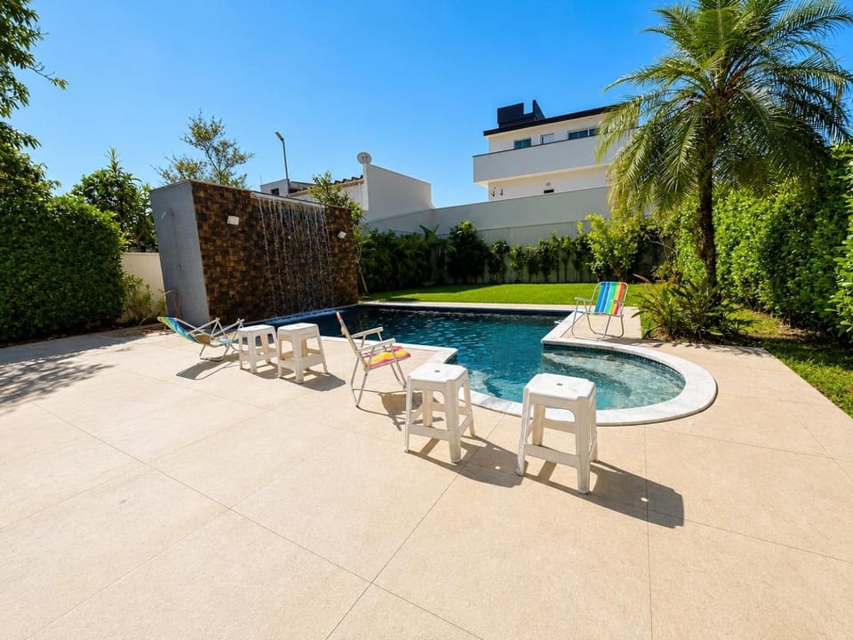 Patio, Day, Garden, Garden view, Pool view, Swimming pool, sunbed