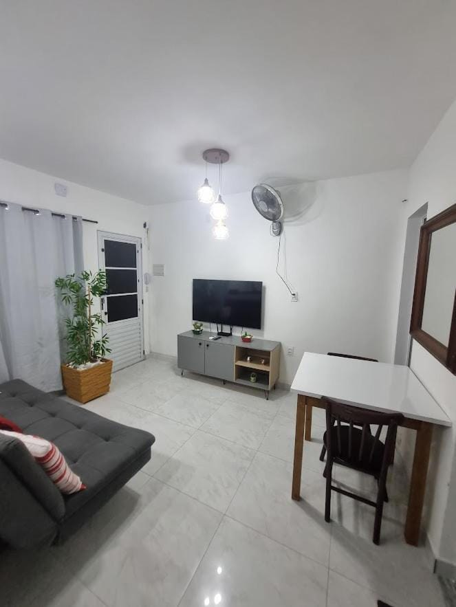 Communal lounge/ TV room, TV and multimedia, Living room, Seating area, Dining area