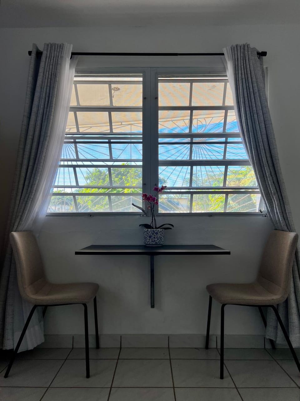 Beach Hub 7 Mins to Airport House in Carolina