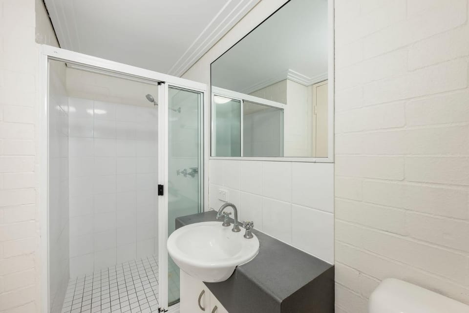 Shoreline Apartments - Unit 4 Apartment in Bargara